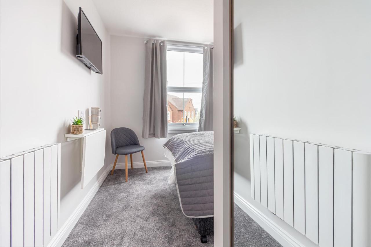 Host & Stay - The Bull Inn, 3 Double Rooms Fernhill Heath Exterior foto